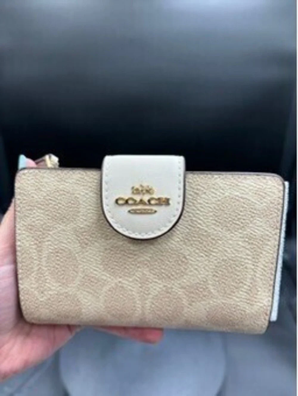 Coach Beige Leather Flap Wallet – Gold Logo – New